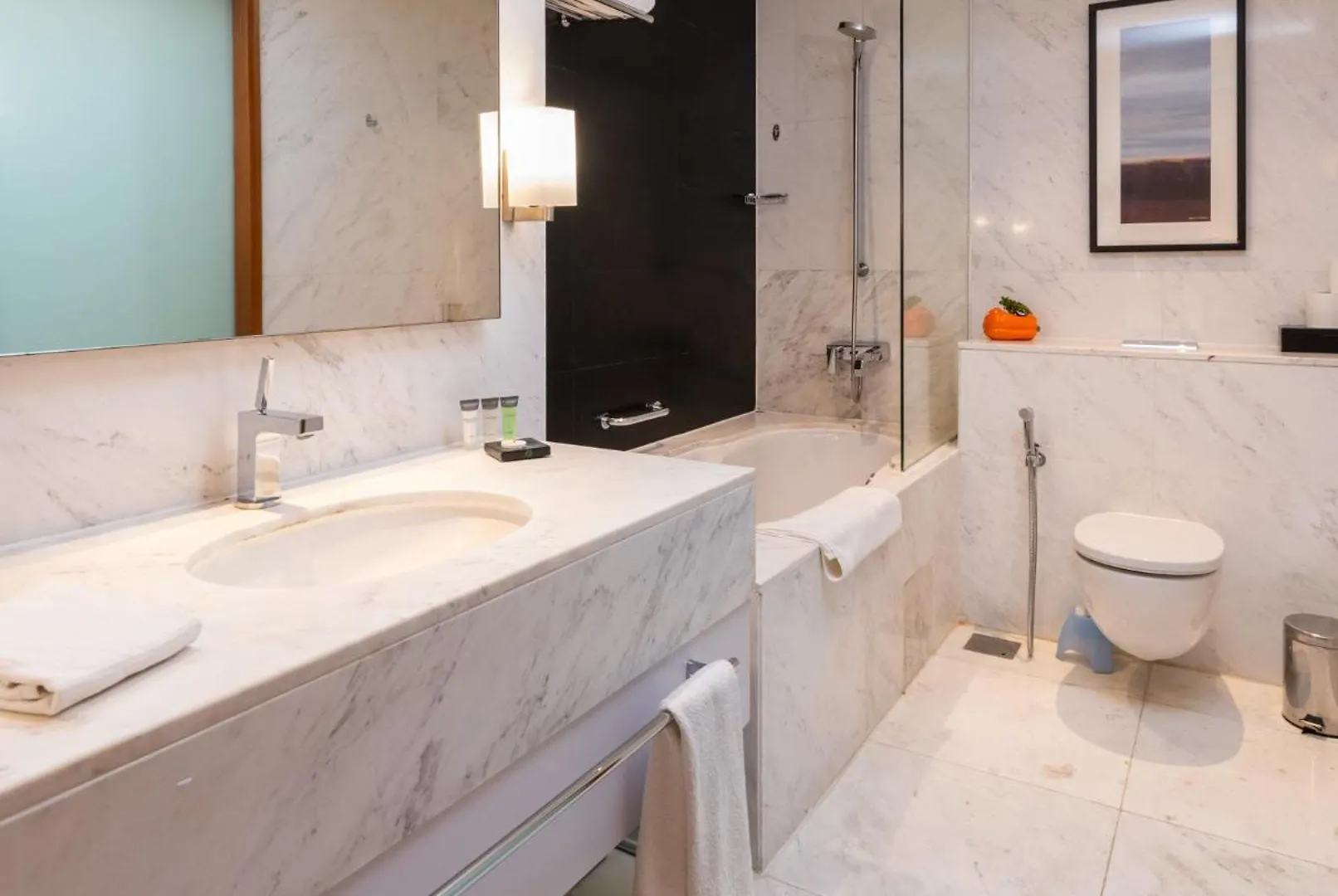 Exceptional 1Br At Kempinski Central Avenue Apartment Dubai